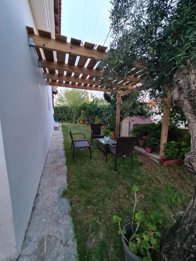 Semelia'S Guest House Spata  Exterior photo